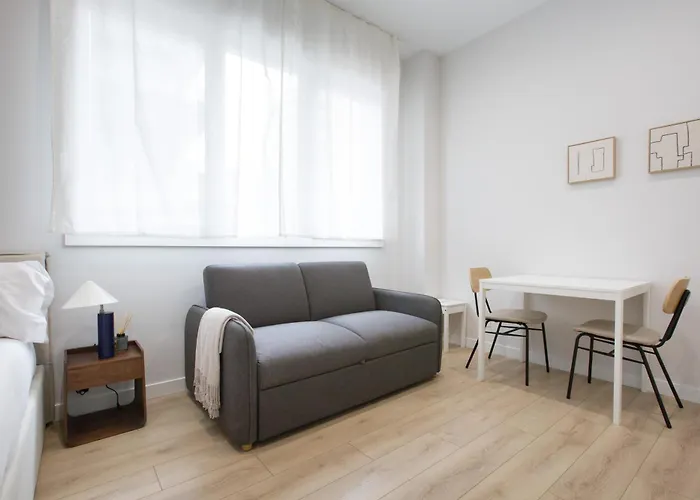 Urbil Zumalacarregui Lejlighedshotel Bilbao