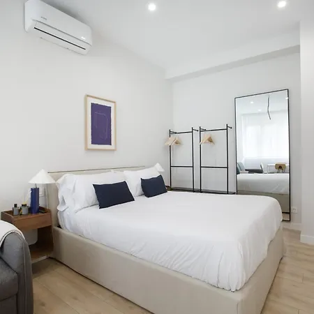 Aparthotel Urbil Zumalacarregui